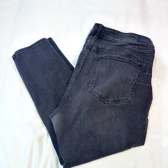 Express Stretch+ Denim Perfect Lift High Rise Ankle Leggings 16S - Picture 1 of 10